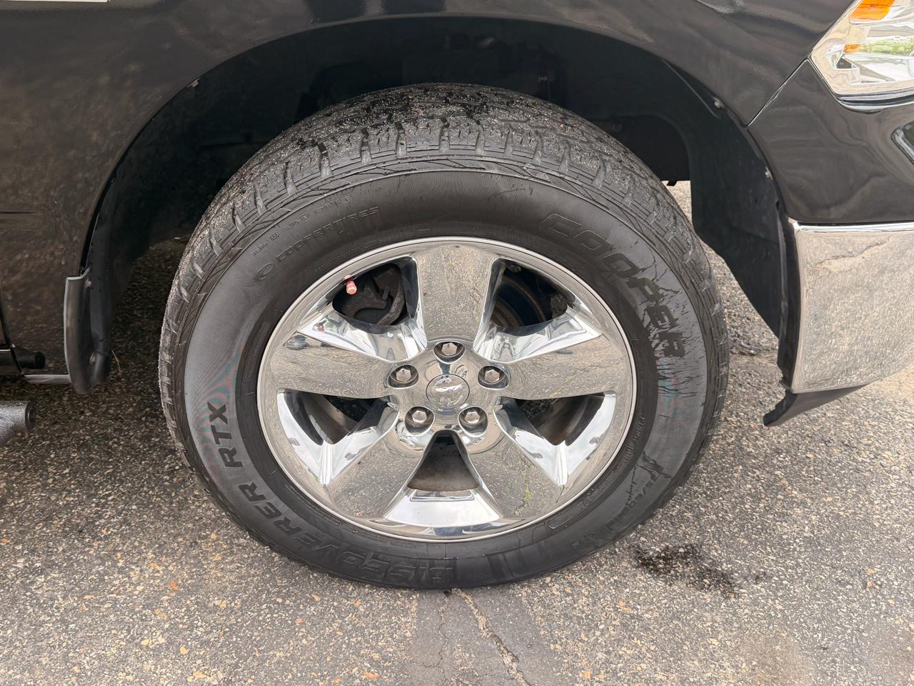 RAM 1500 4WD Crew Cab 140.5" Big Horn 2014
