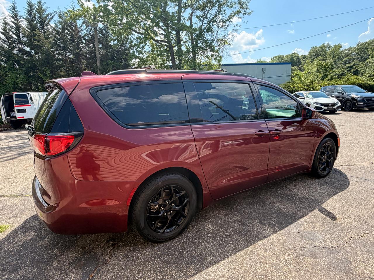 Chrysler Pacifica Touring L FWD 2018