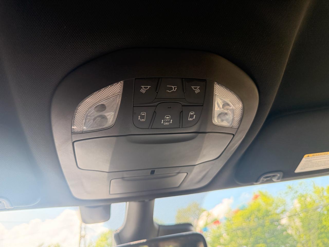 Chrysler Pacifica Touring L FWD 2018