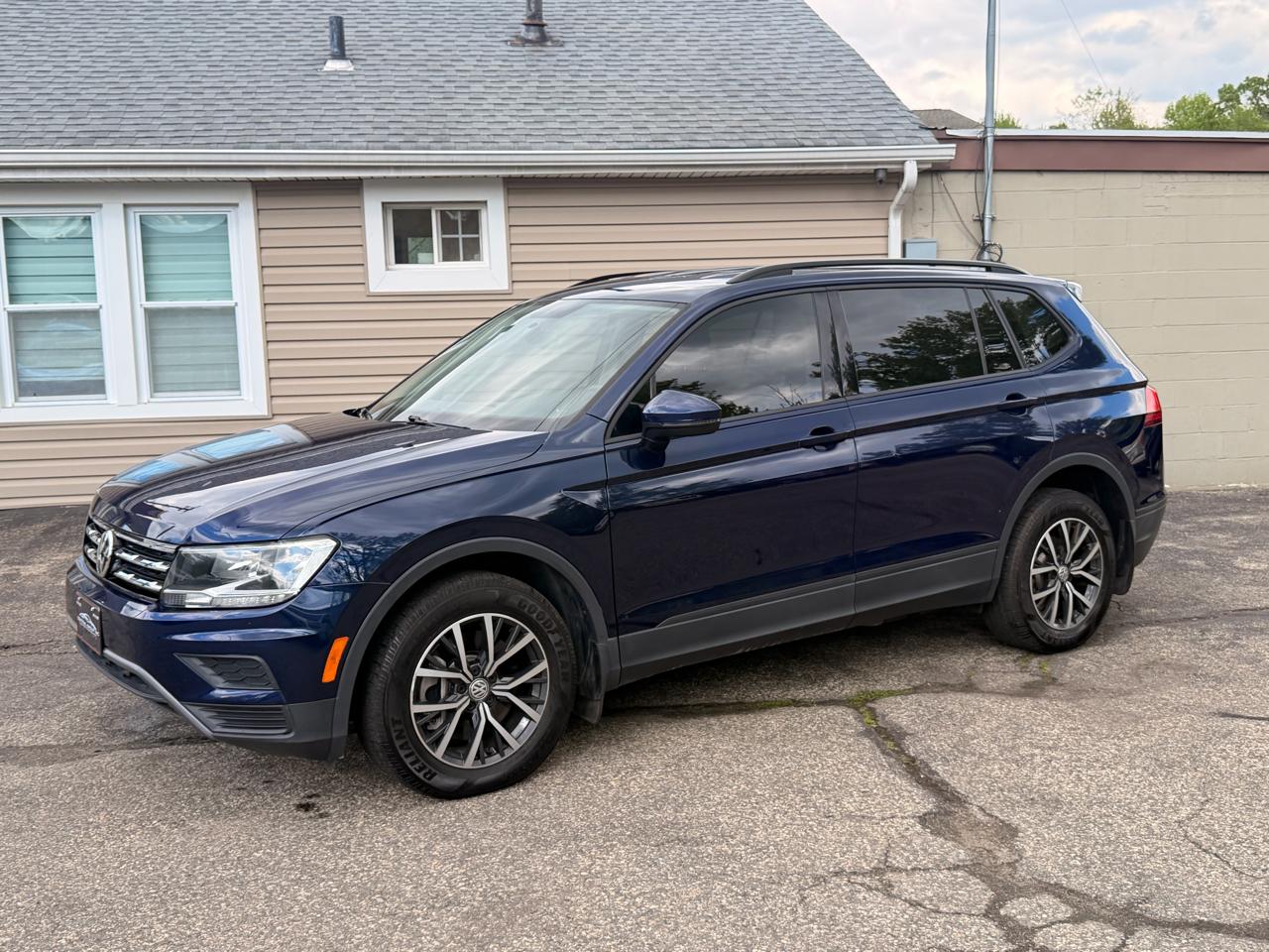 Volkswagen Tiguan 2.0T S FWD 2021