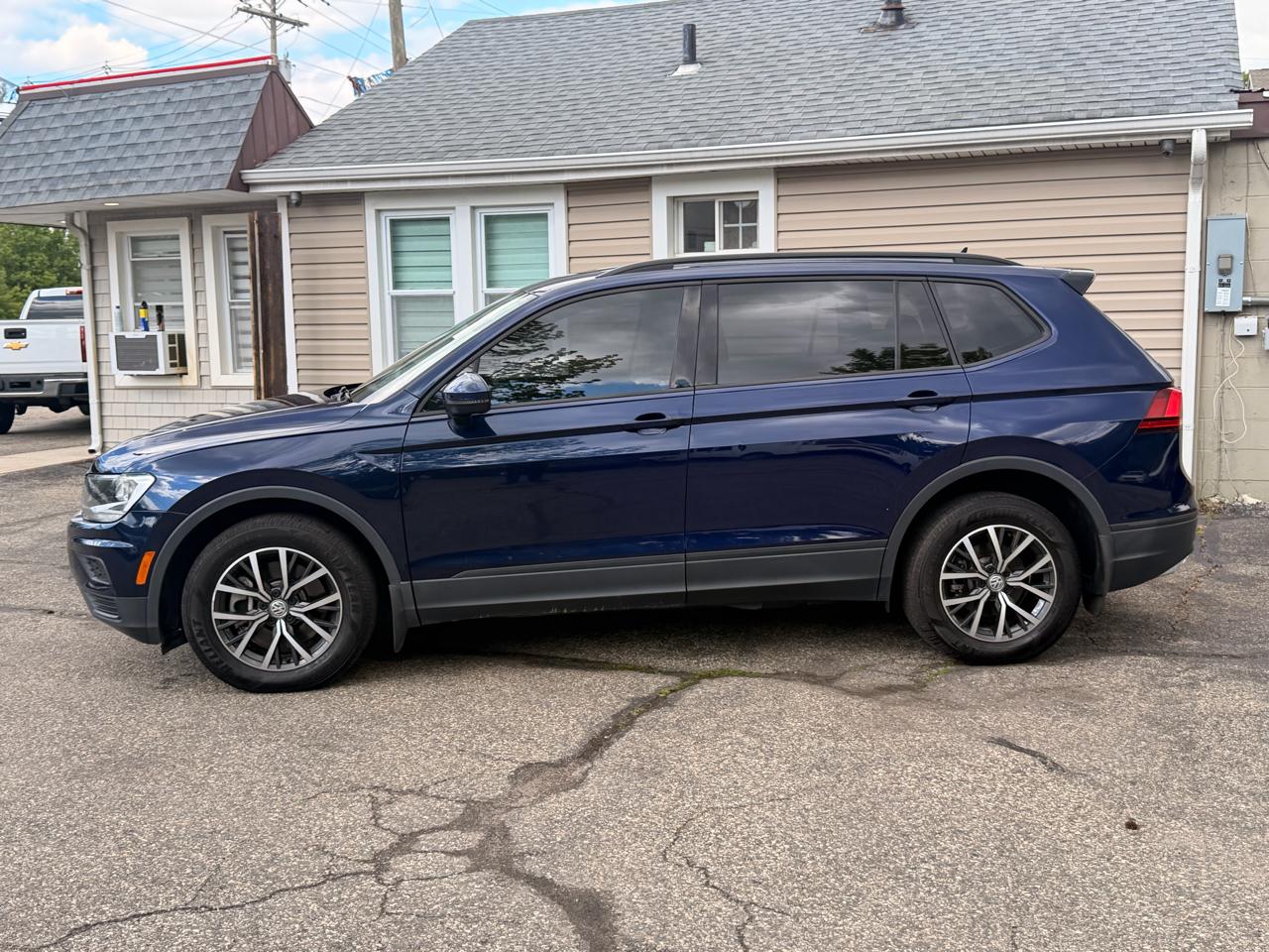 Volkswagen Tiguan 2.0T S FWD 2021