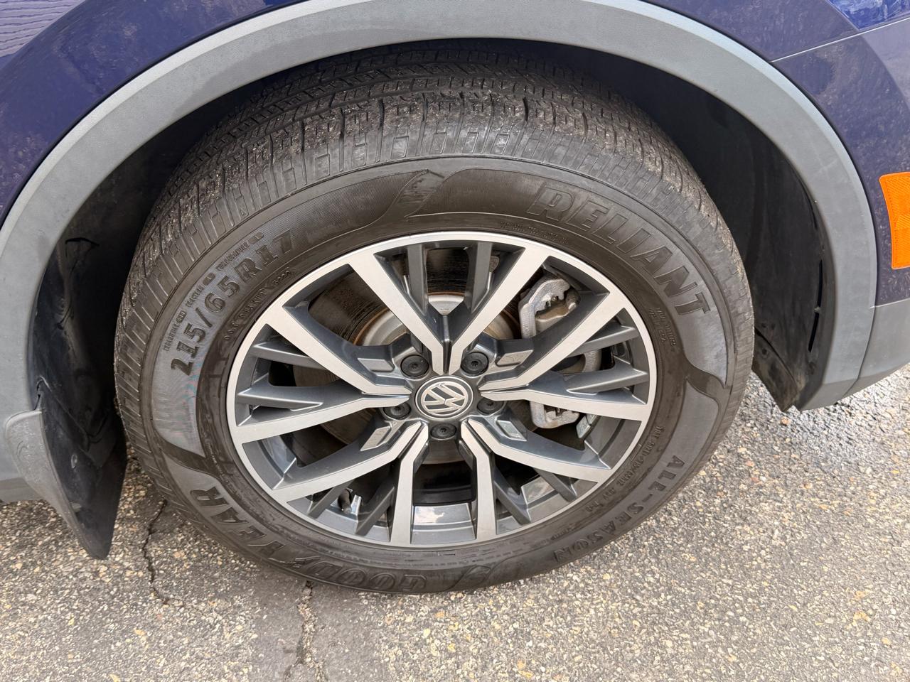 Volkswagen Tiguan 2.0T S FWD 2021