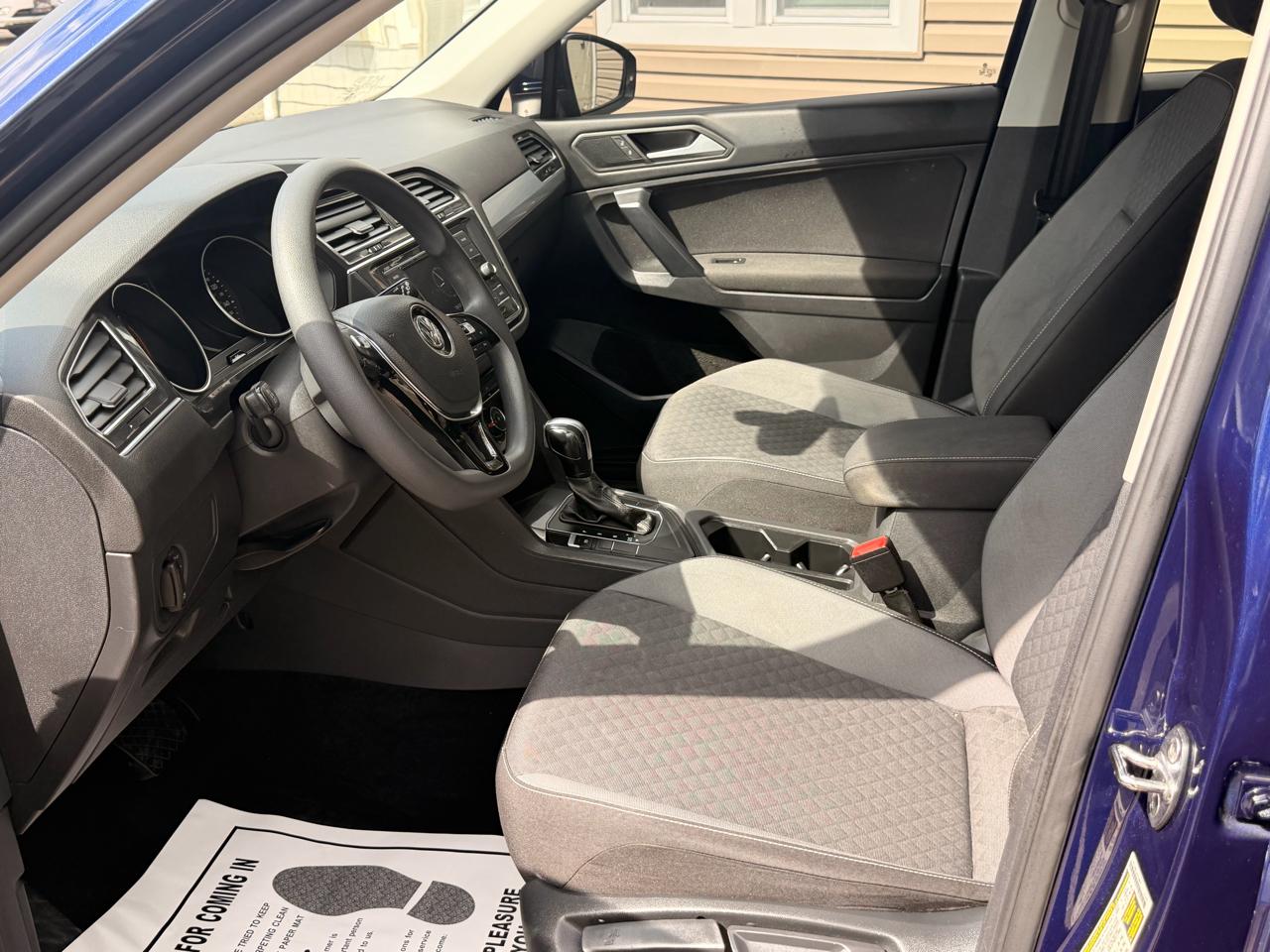 Volkswagen Tiguan 2.0T S FWD 2021