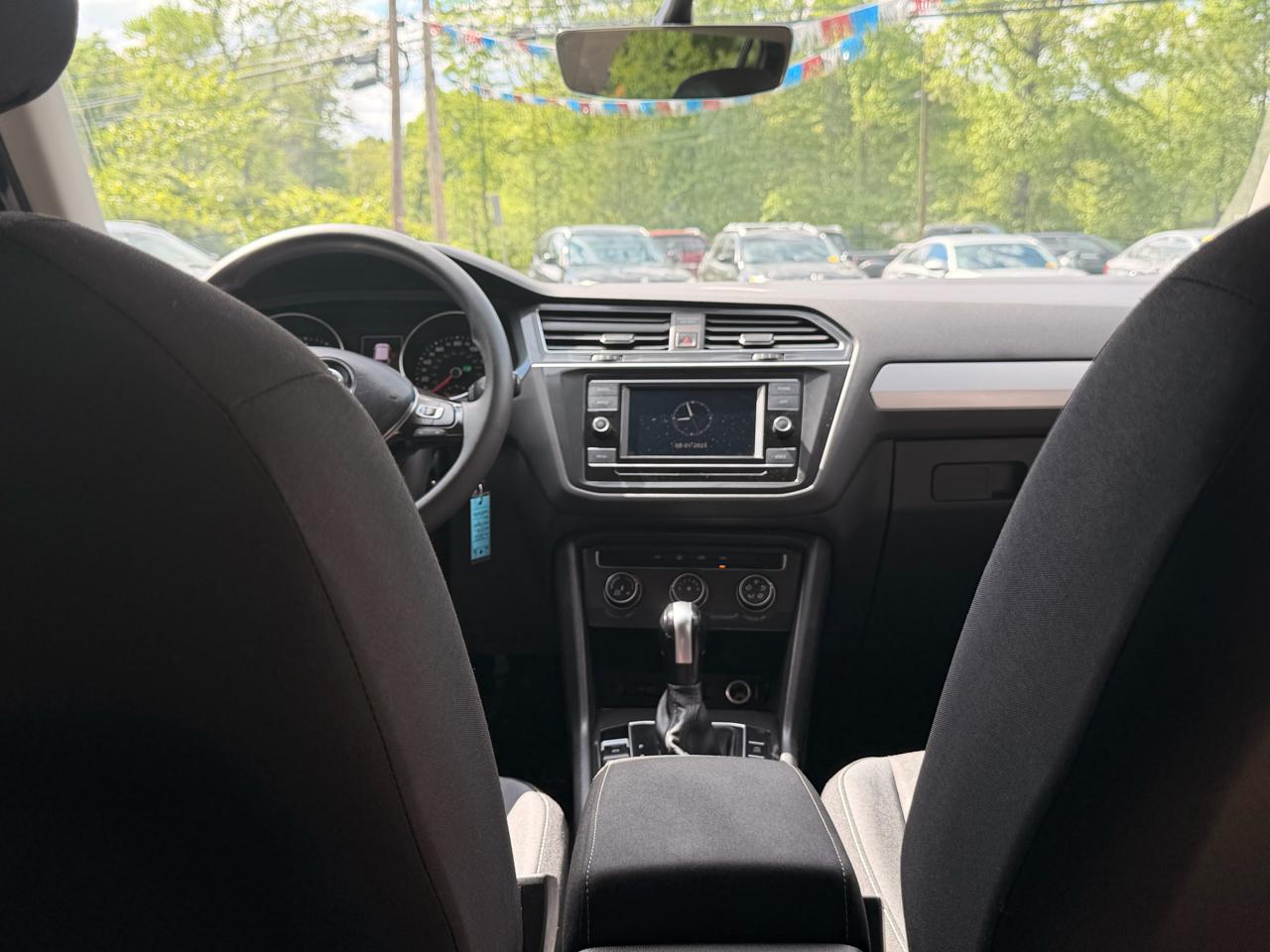 Volkswagen Tiguan 2.0T S FWD 2021