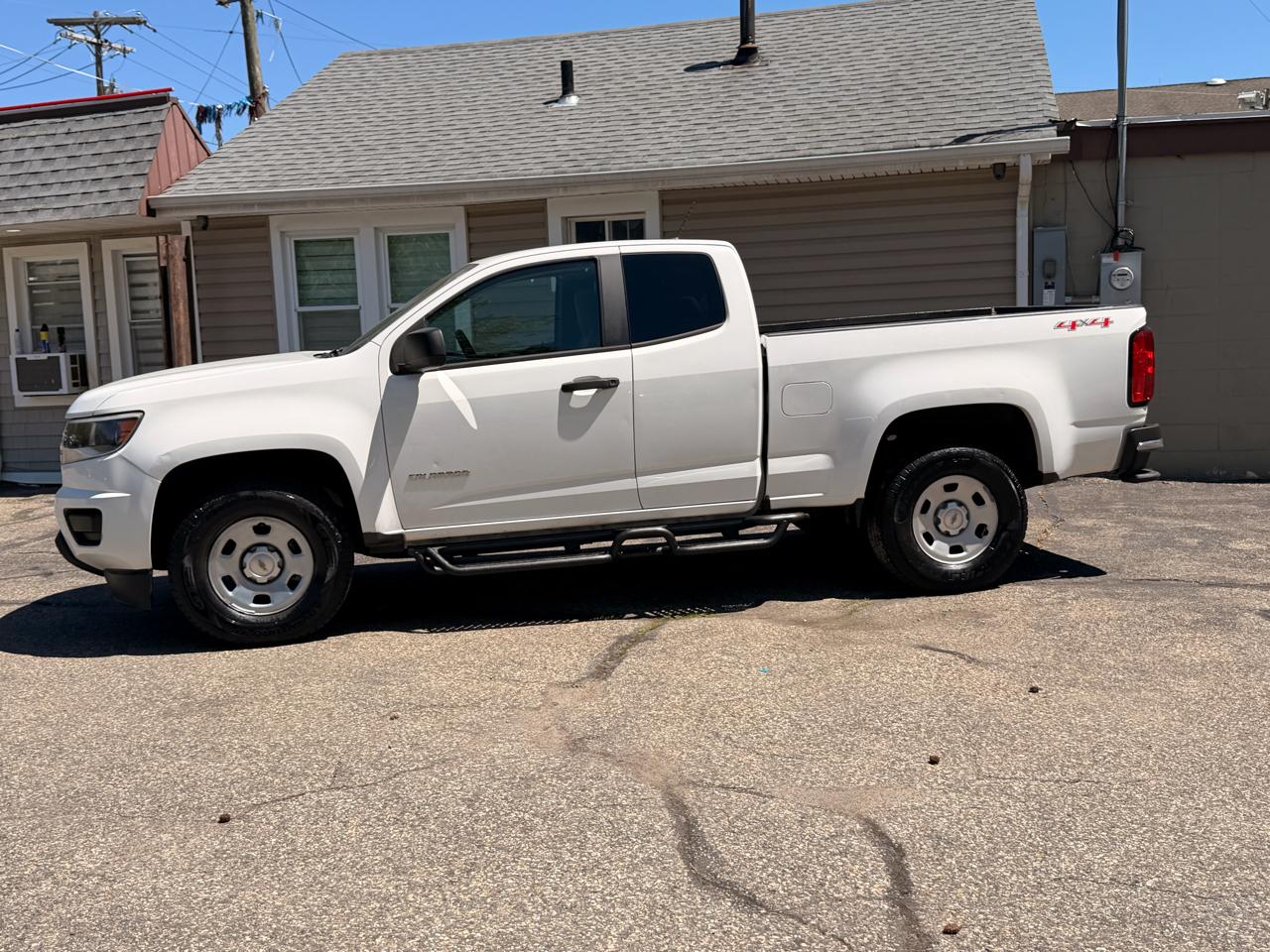 Chevrolet Colorado 4WD Ext Cab 128.3" WT 2016