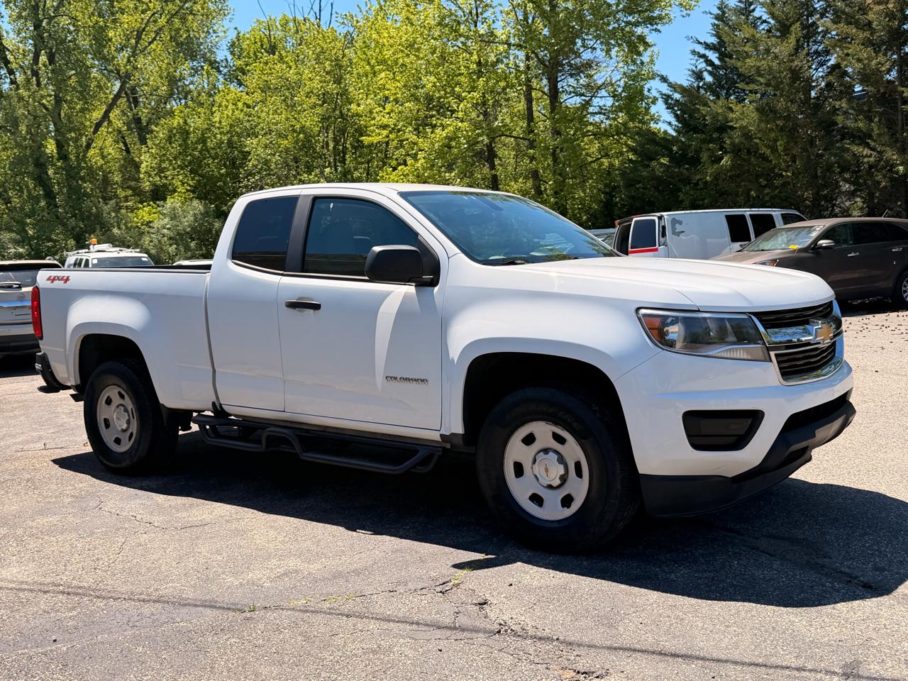 Chevrolet Colorado 4WD Ext Cab 128.3" WT 2016
