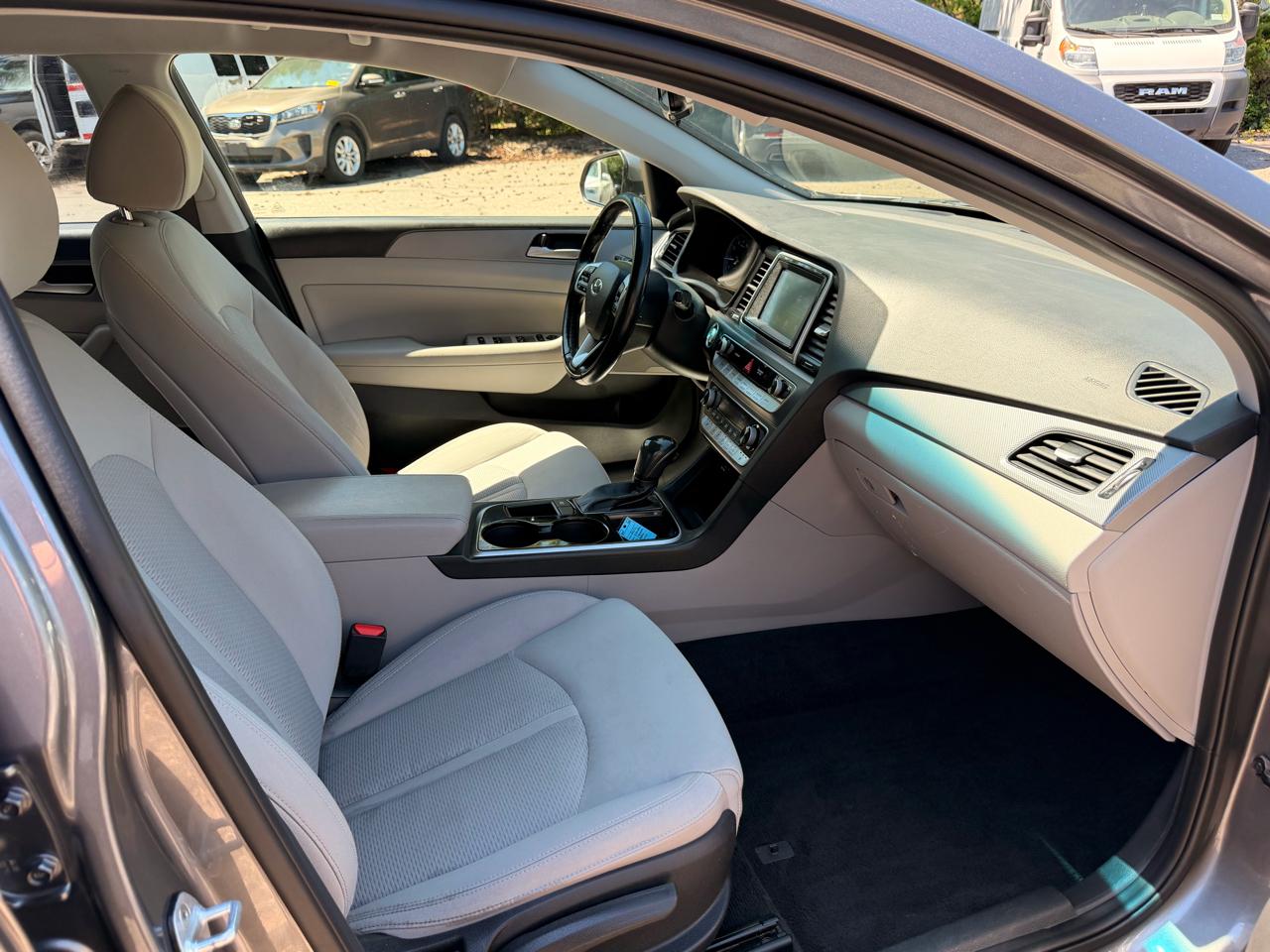 Hyundai Sonata SEL 2.4L 2019