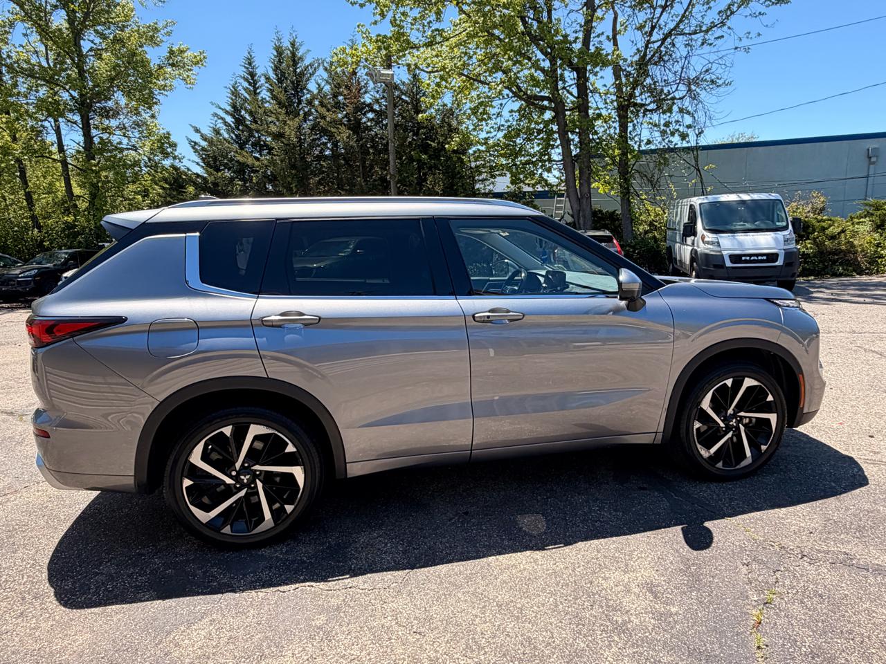 Mitsubishi Outlander SEL S-AWC 2022