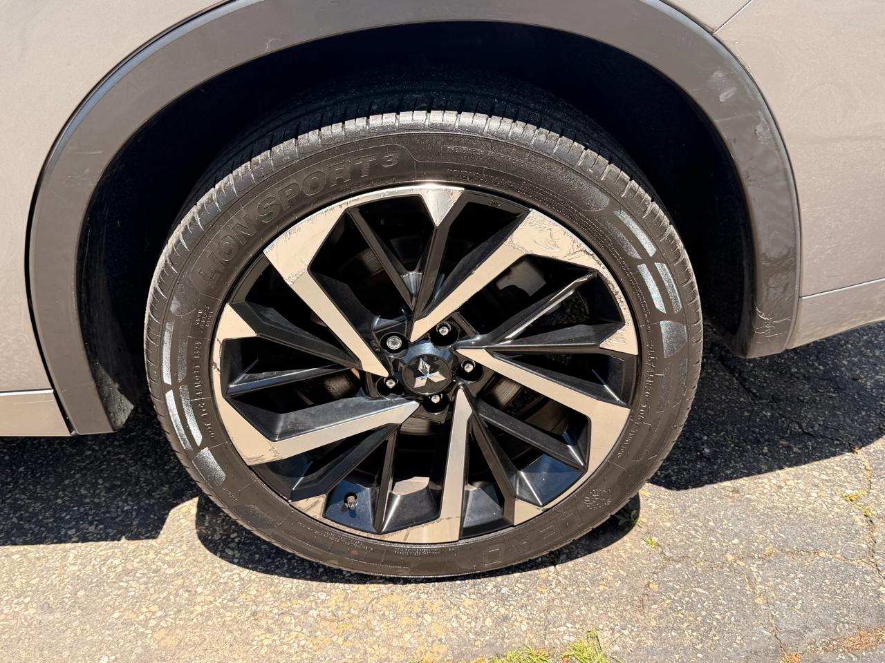 Mitsubishi Outlander SEL S-AWC 2022