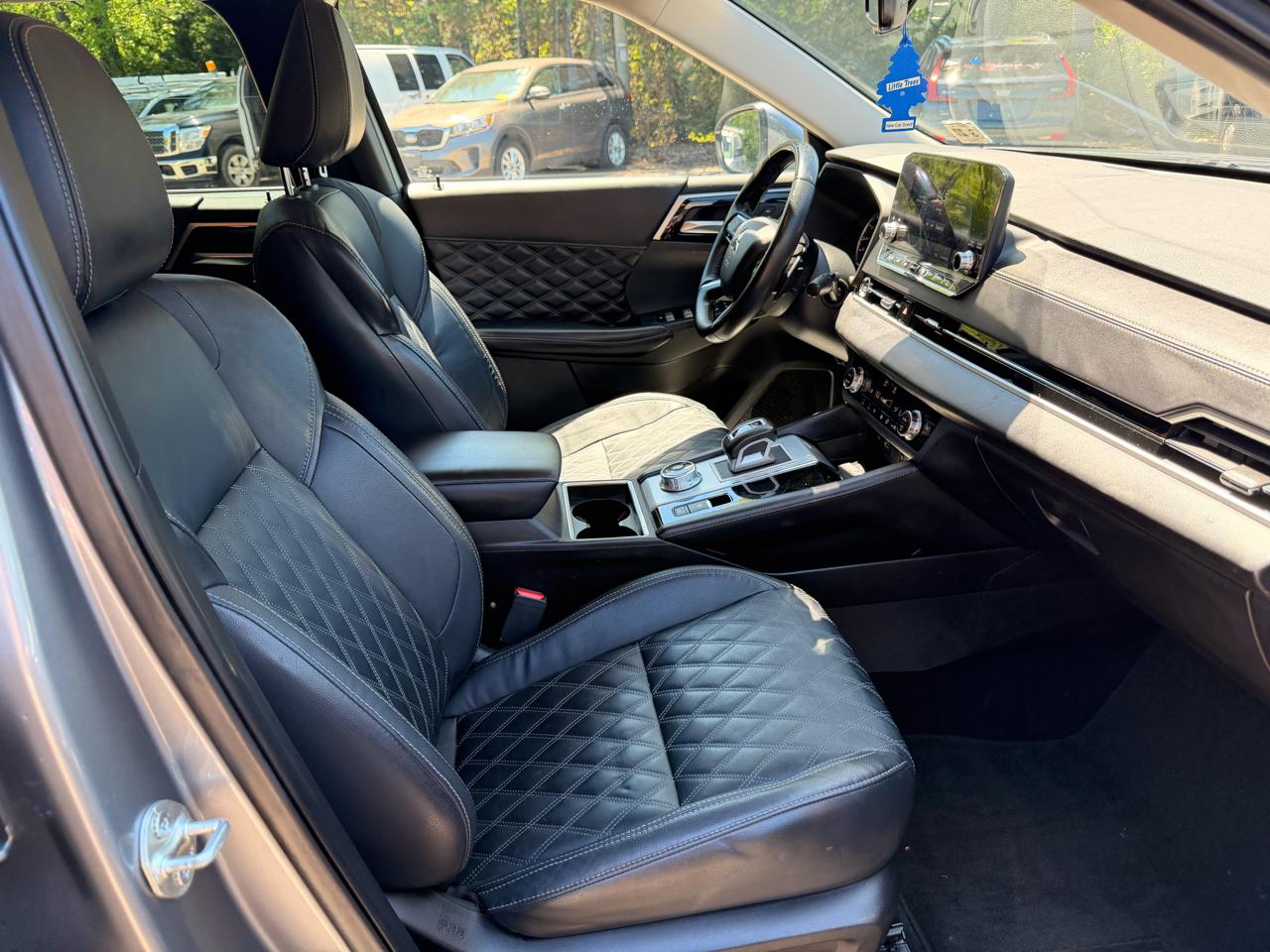 Mitsubishi Outlander SEL S-AWC 2022