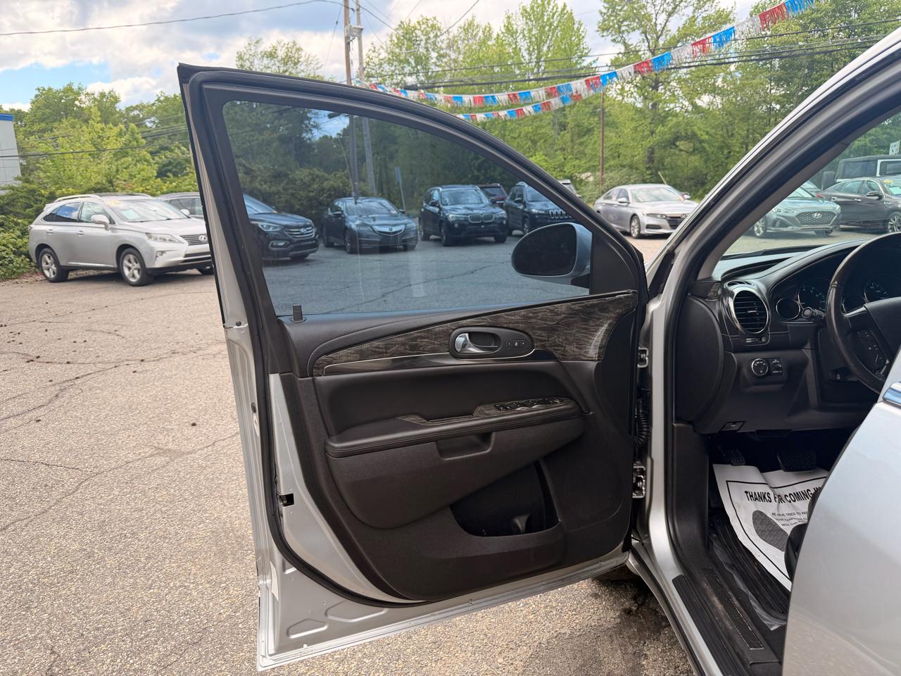 Buick Enclave AWD 4dr Leather 2014