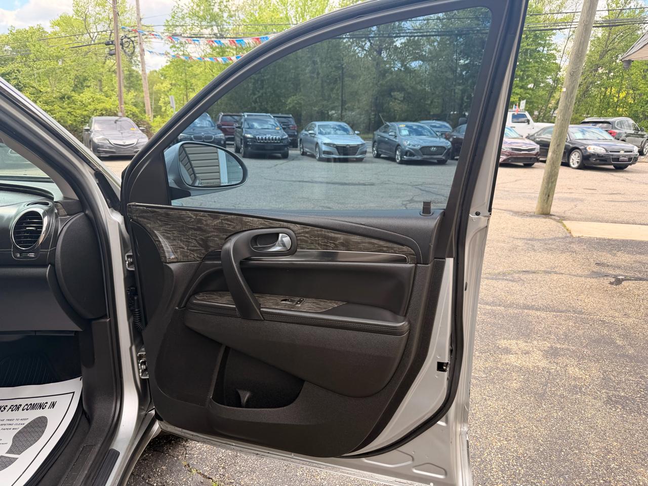 Buick Enclave AWD 4dr Leather 2014
