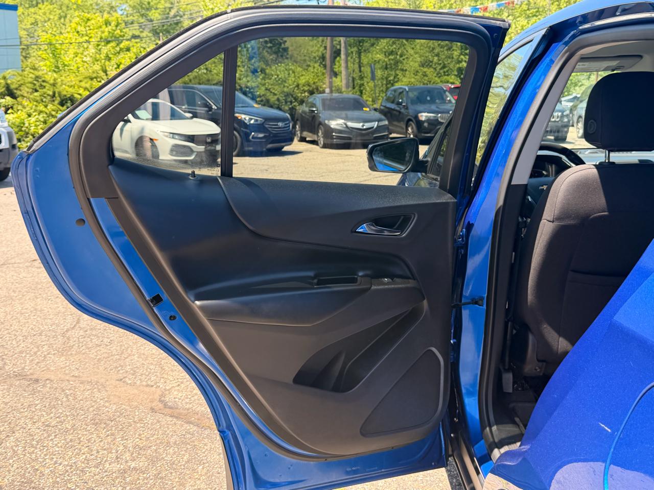 Chevrolet Equinox AWD 4dr LT w/1LT 2019