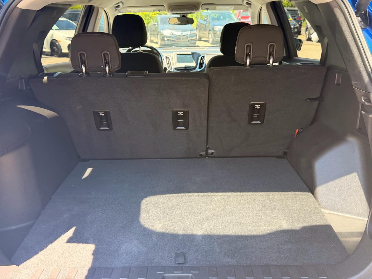 Chevrolet Equinox AWD 4dr LT w/1LT 2019
