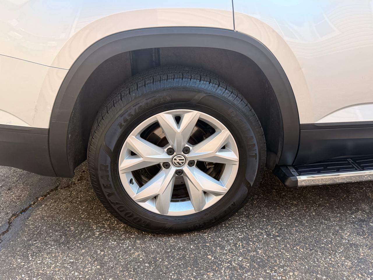 Volkswagen Atlas 3.6L V6 S 4MOTION 2019