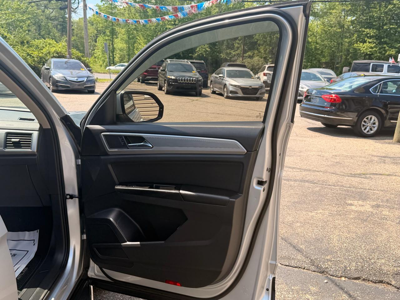 Volkswagen Atlas 3.6L V6 S 4MOTION 2019