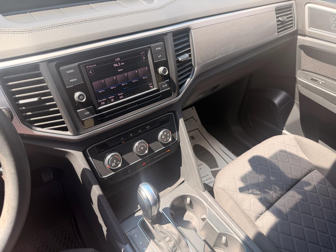 Volkswagen Atlas 3.6L V6 S 4MOTION 2019