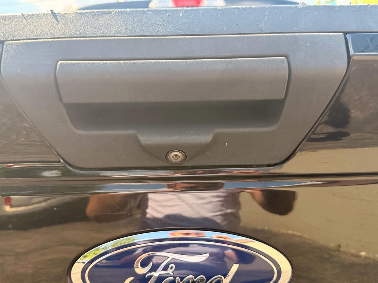 Ford F-150 4WD SuperCrew 145" XLT 2019