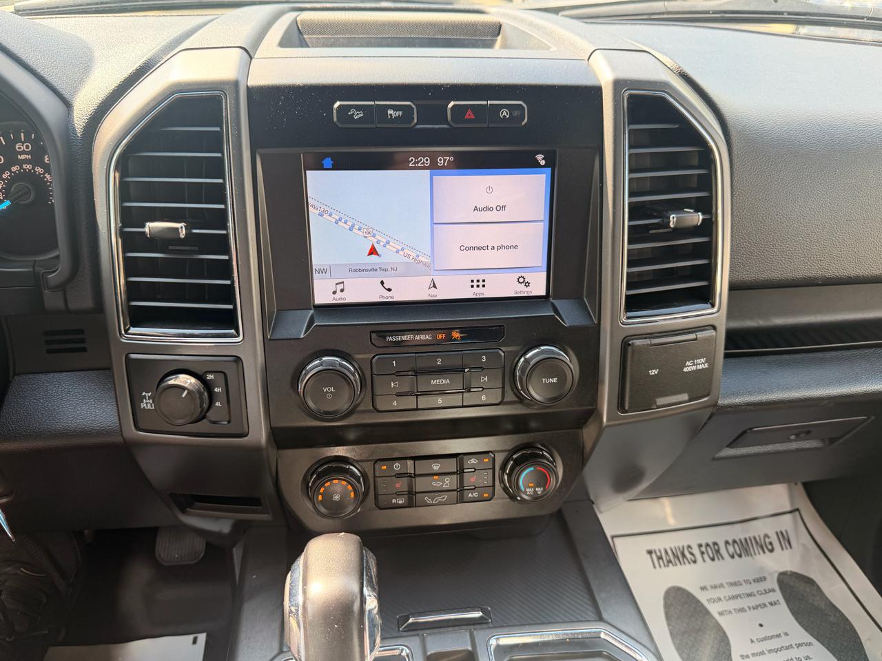 Ford F-150 4WD SuperCrew 145" XLT 2019