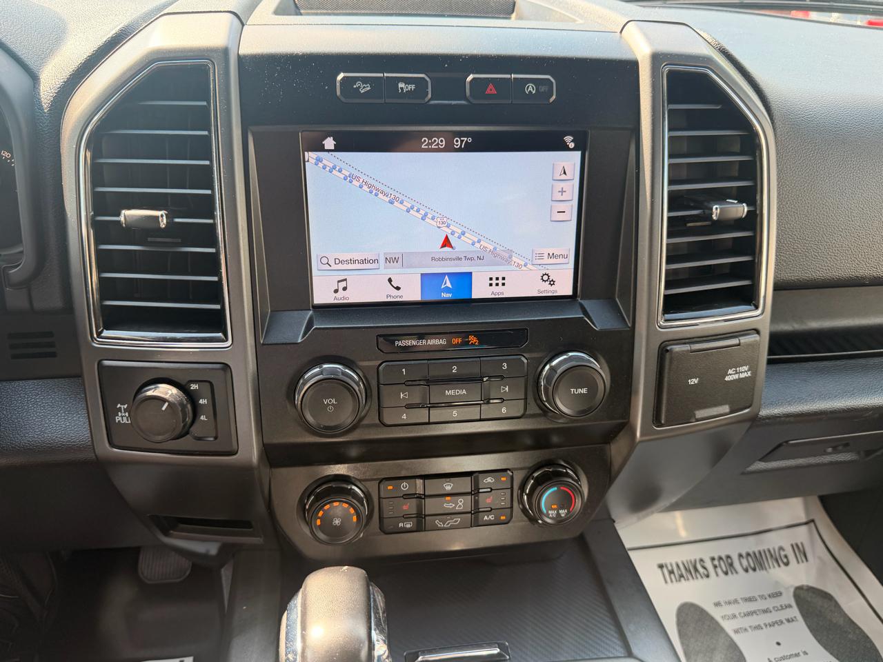Ford F-150 4WD SuperCrew 145" XLT 2019