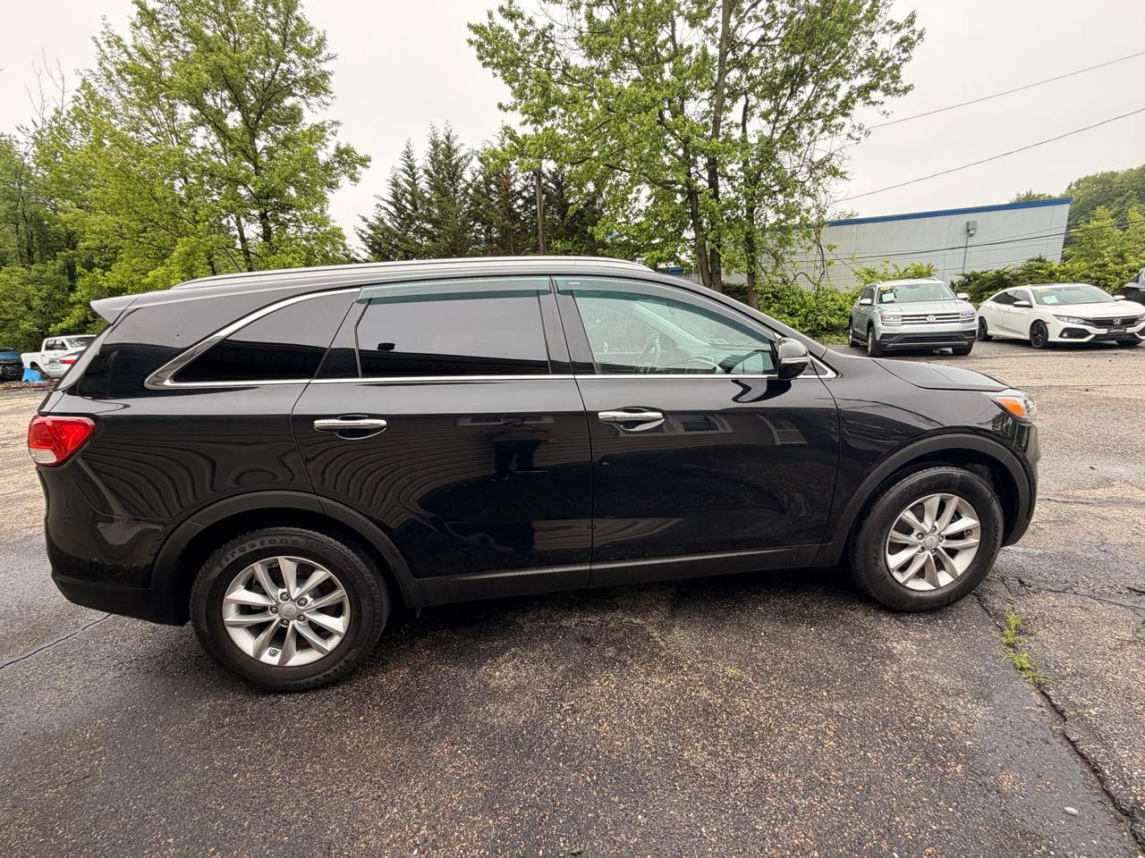 Kia Sorento LX FWD 2017