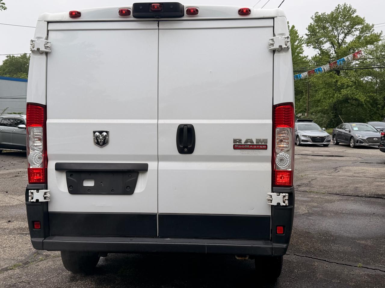 RAM ProMaster Cargo Van 1500 Low Roof 136" WB 2020