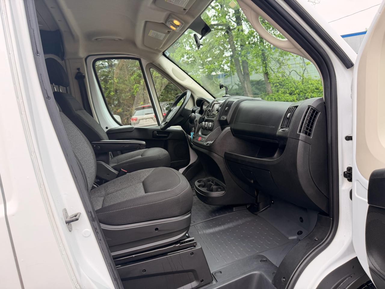 RAM ProMaster Cargo Van 1500 Low Roof 136" WB 2020