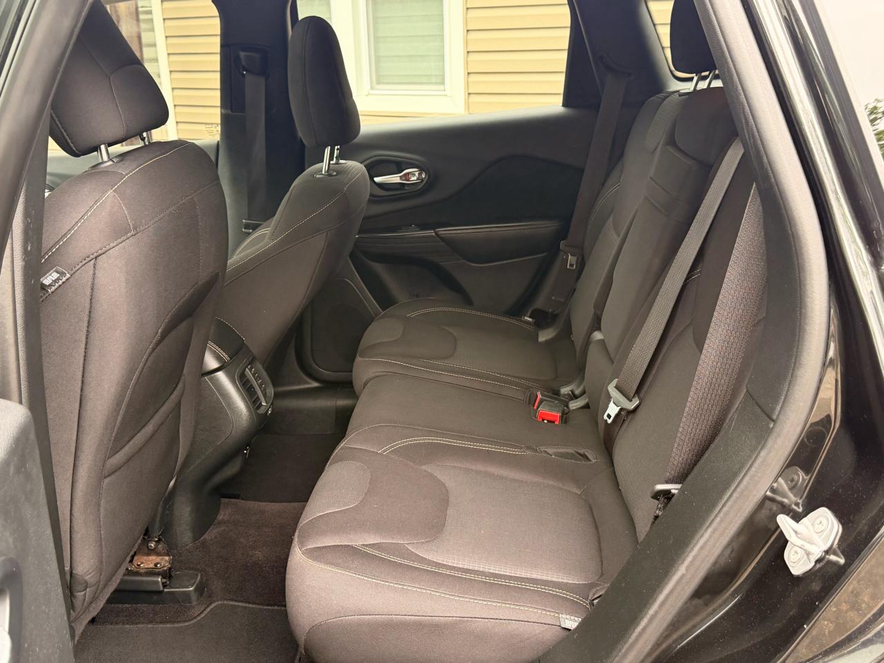 Jeep Cherokee FWD 4dr Latitude 2016