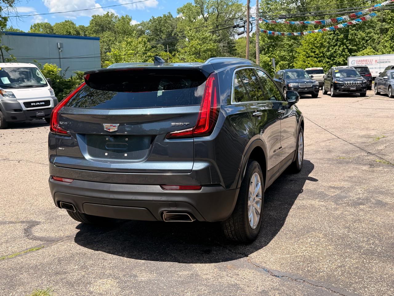 Cadillac XT4 AWD 4dr Luxury 2021