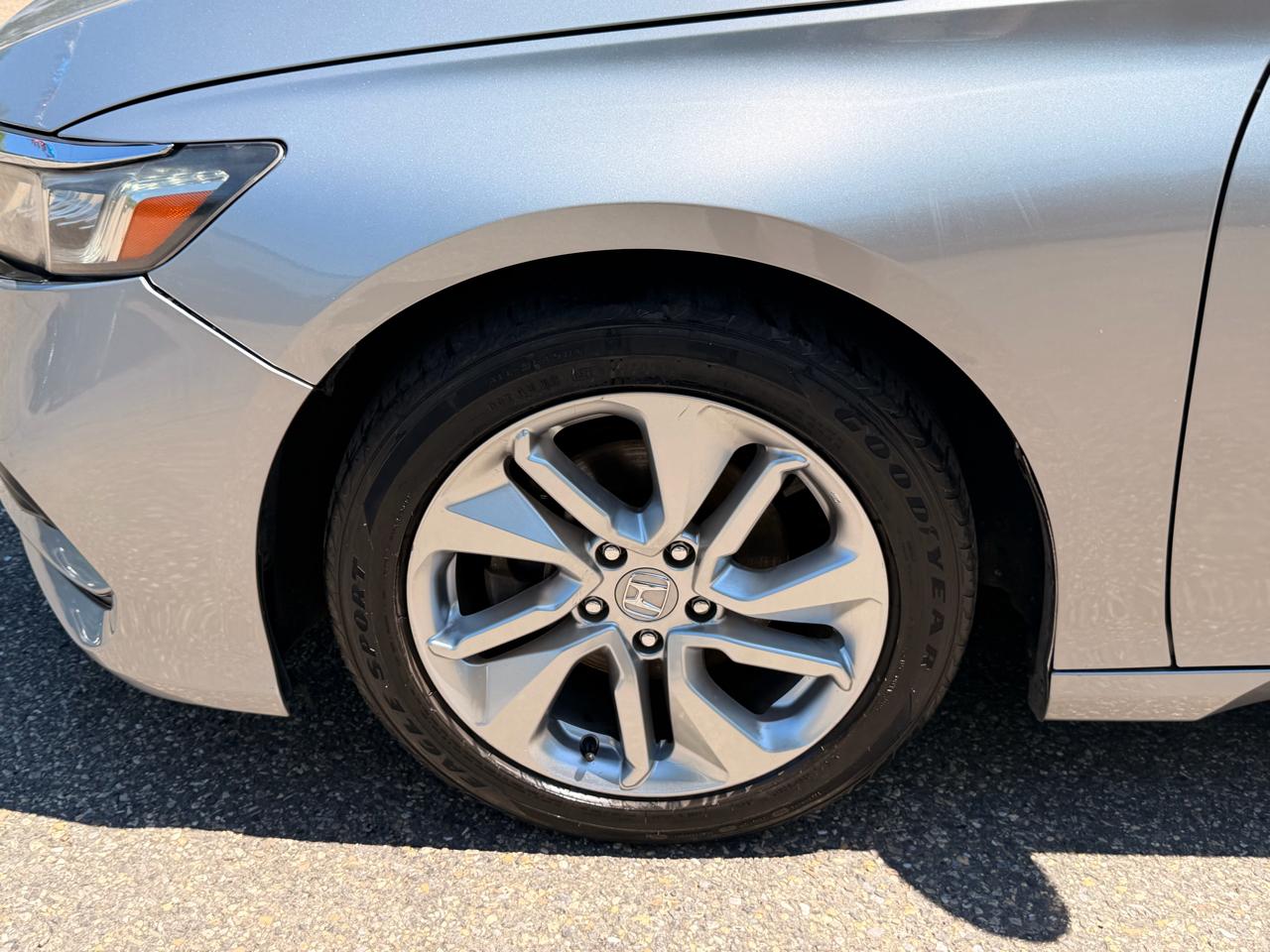 Honda Accord Sedan LX 1.5T CVT 2019