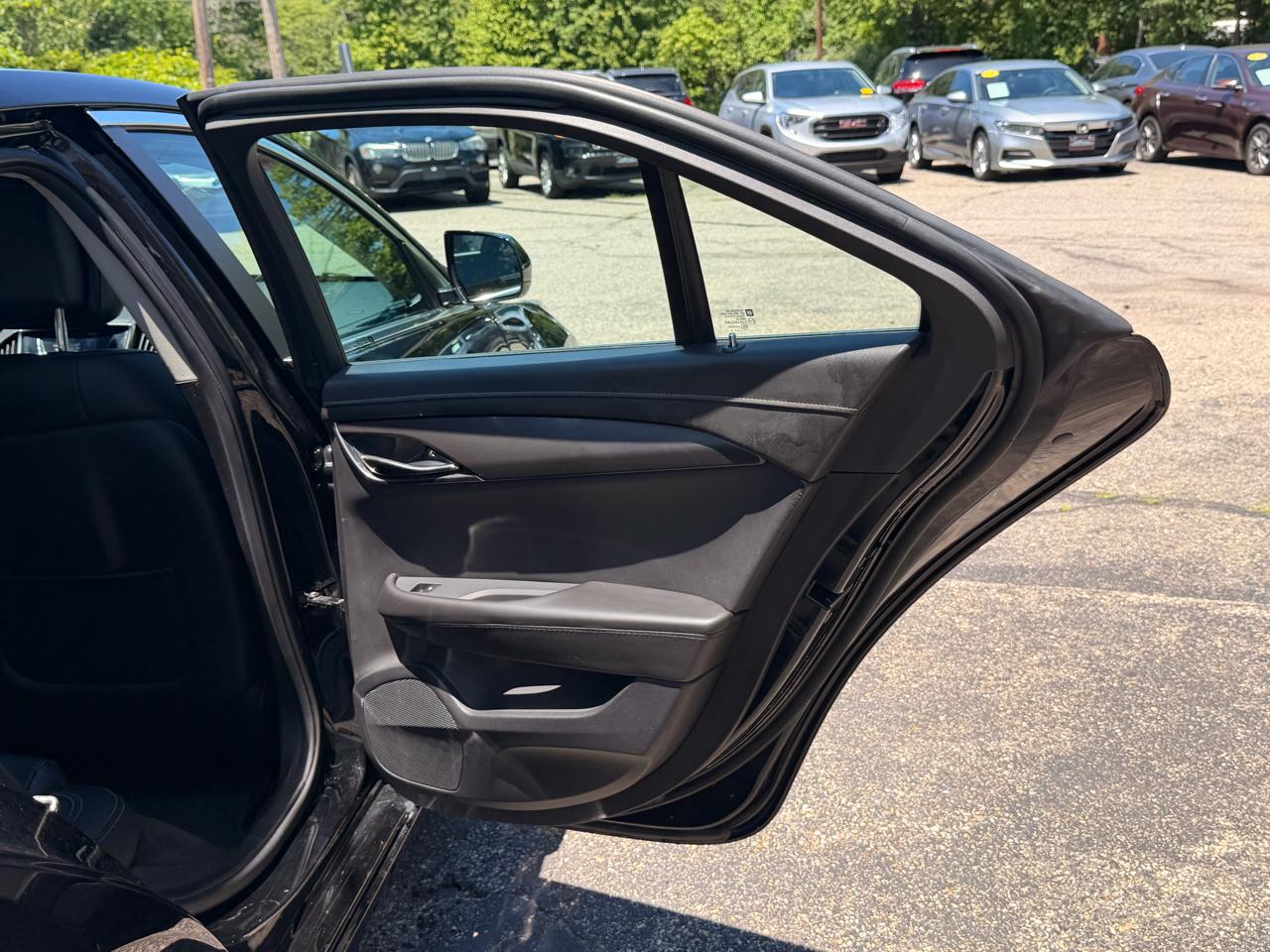 Cadillac ATS 4dr Sdn 2.0L Standard RWD 2014