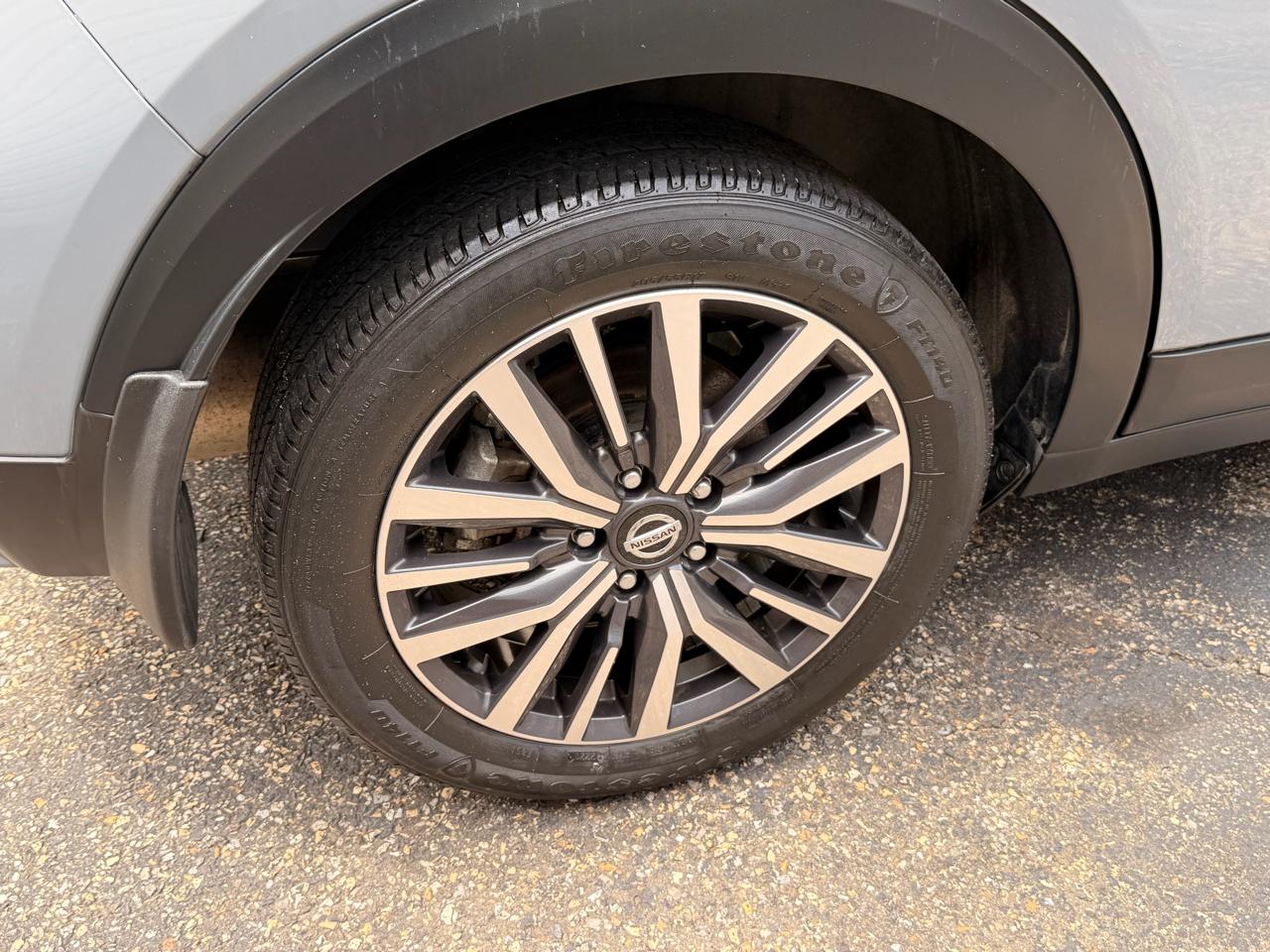 Nissan Kicks SV FWD 2021