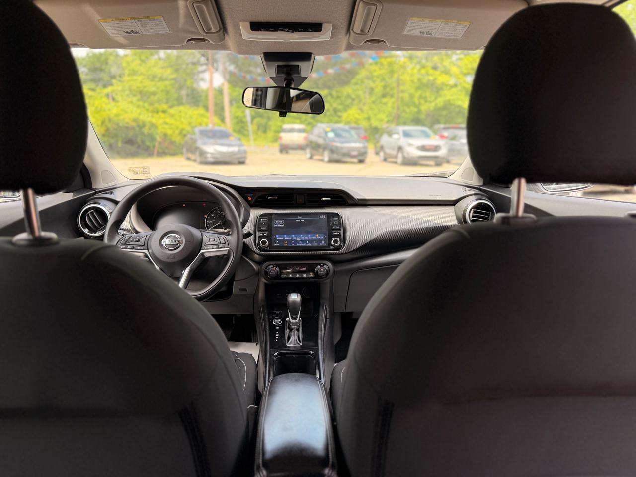 Nissan Kicks SV FWD 2021