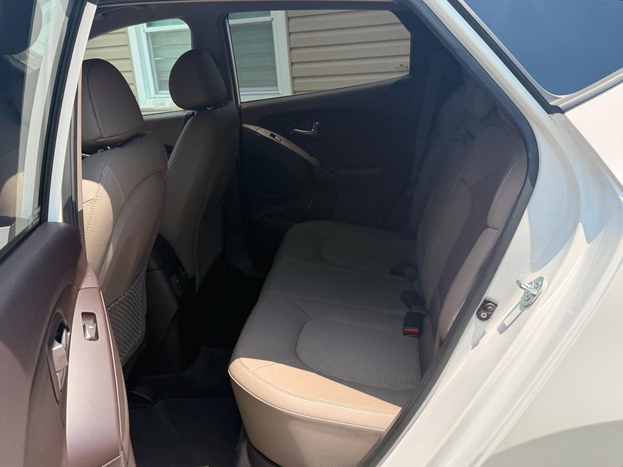 Hyundai Tucson FWD 4dr SE 2014