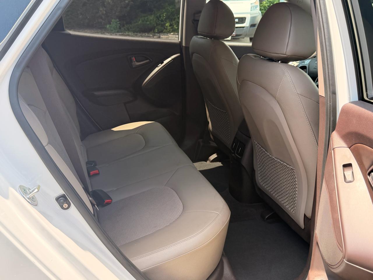 Hyundai Tucson FWD 4dr SE 2014