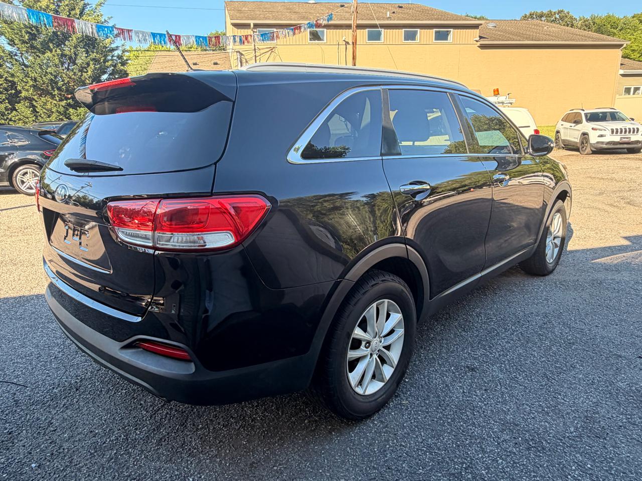 Kia Sorento LX FWD 2017