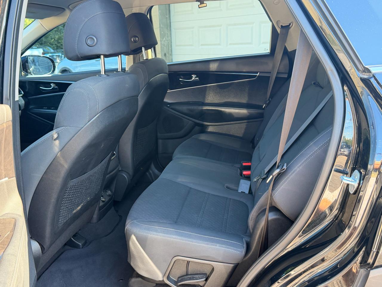 Kia Sorento LX FWD 2017