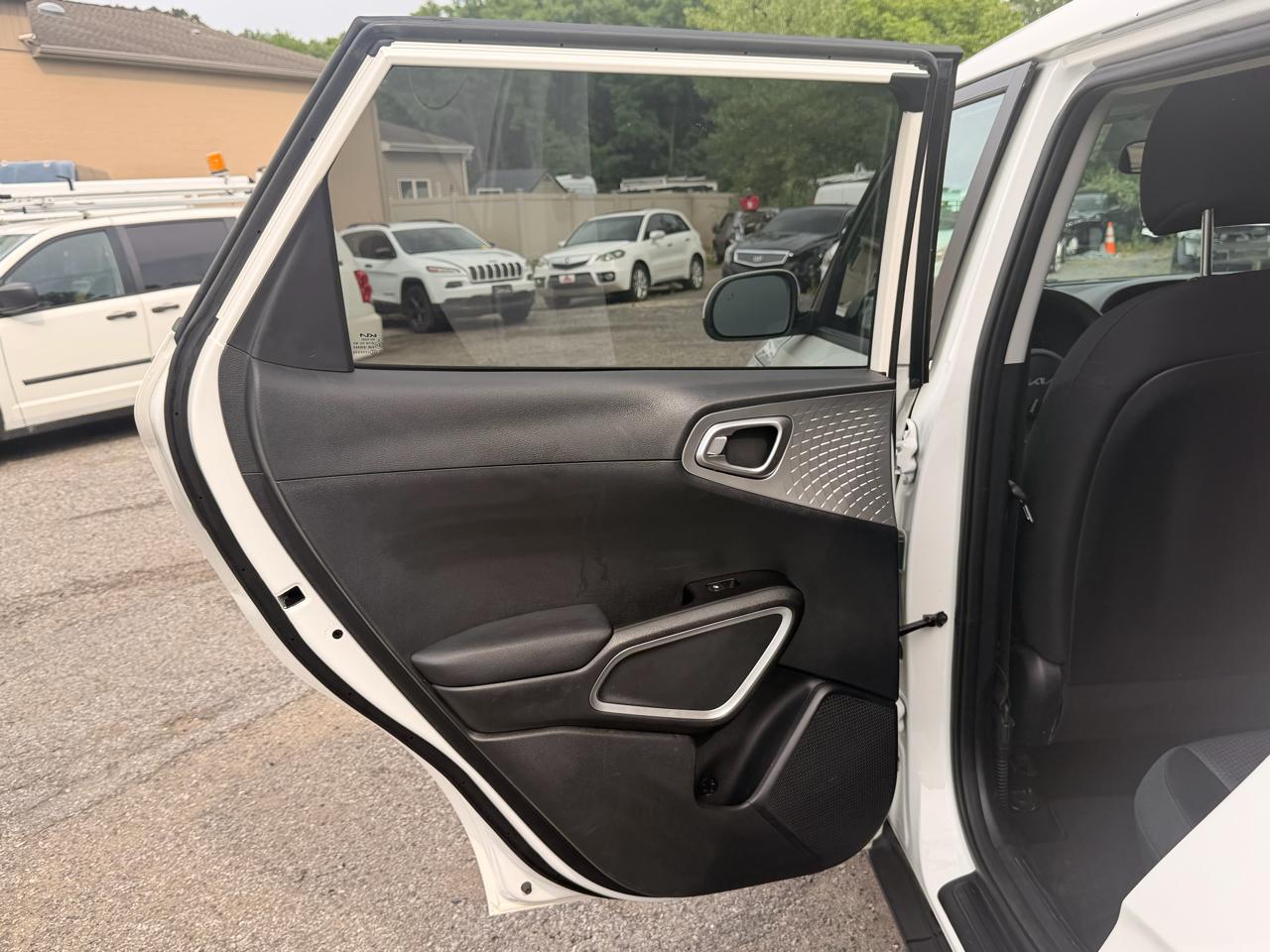Kia Soul LX IVT 2023