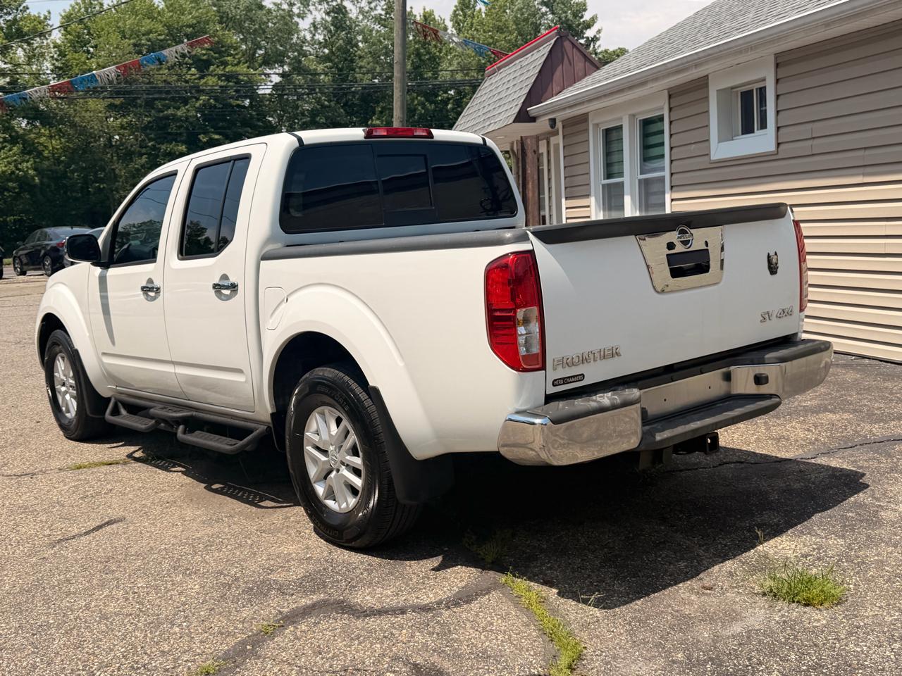 Nissan Frontier 2017.5 Crew Cab 4x4 SV V6 Auto 2016