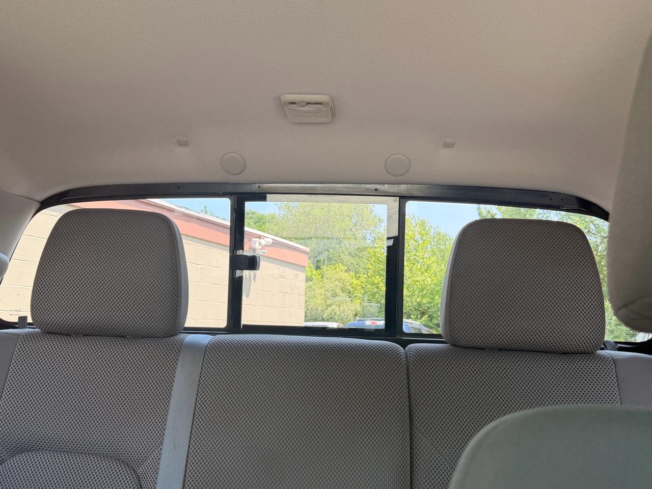 Nissan Frontier 2017.5 Crew Cab 4x4 SV V6 Auto 2016