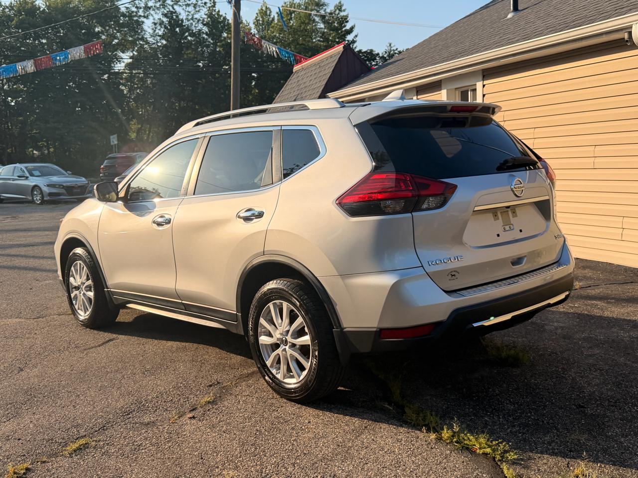 Nissan Rogue AWD SV 2017