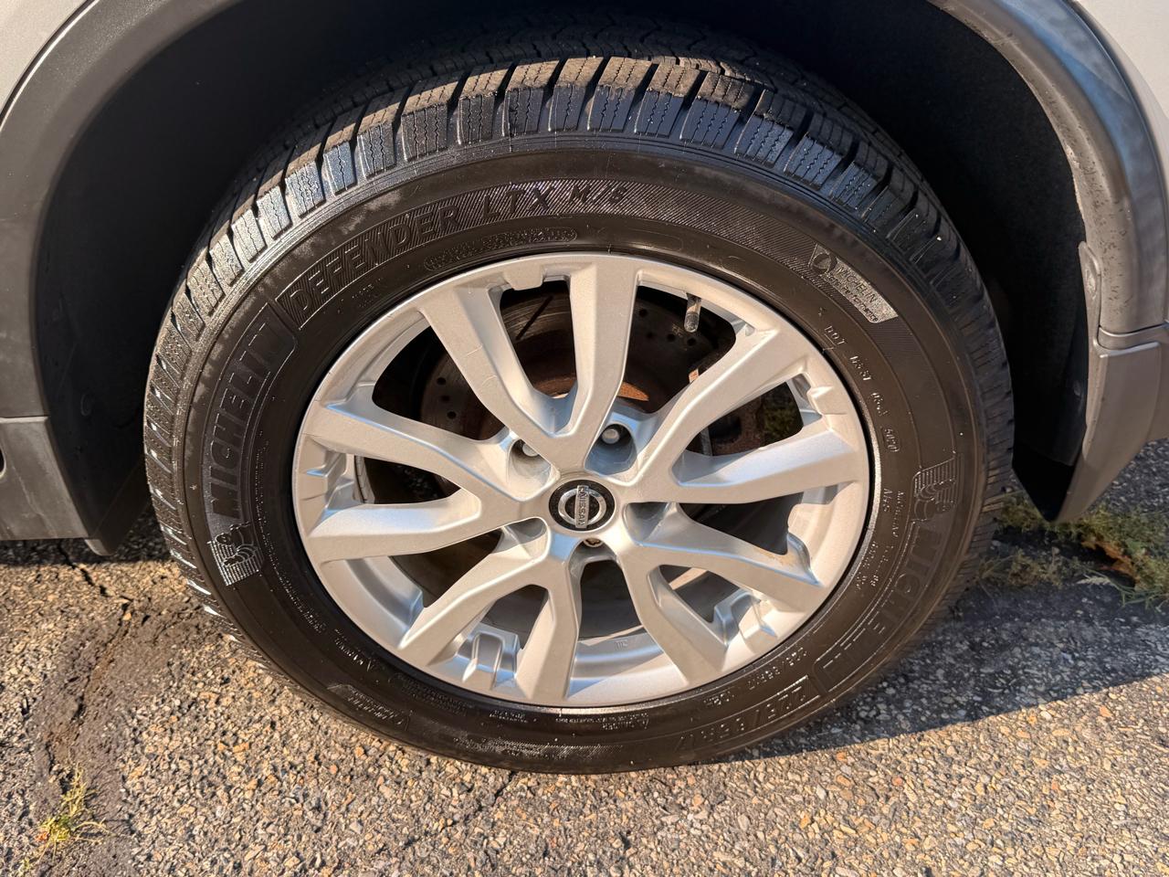 Nissan Rogue AWD SV 2017