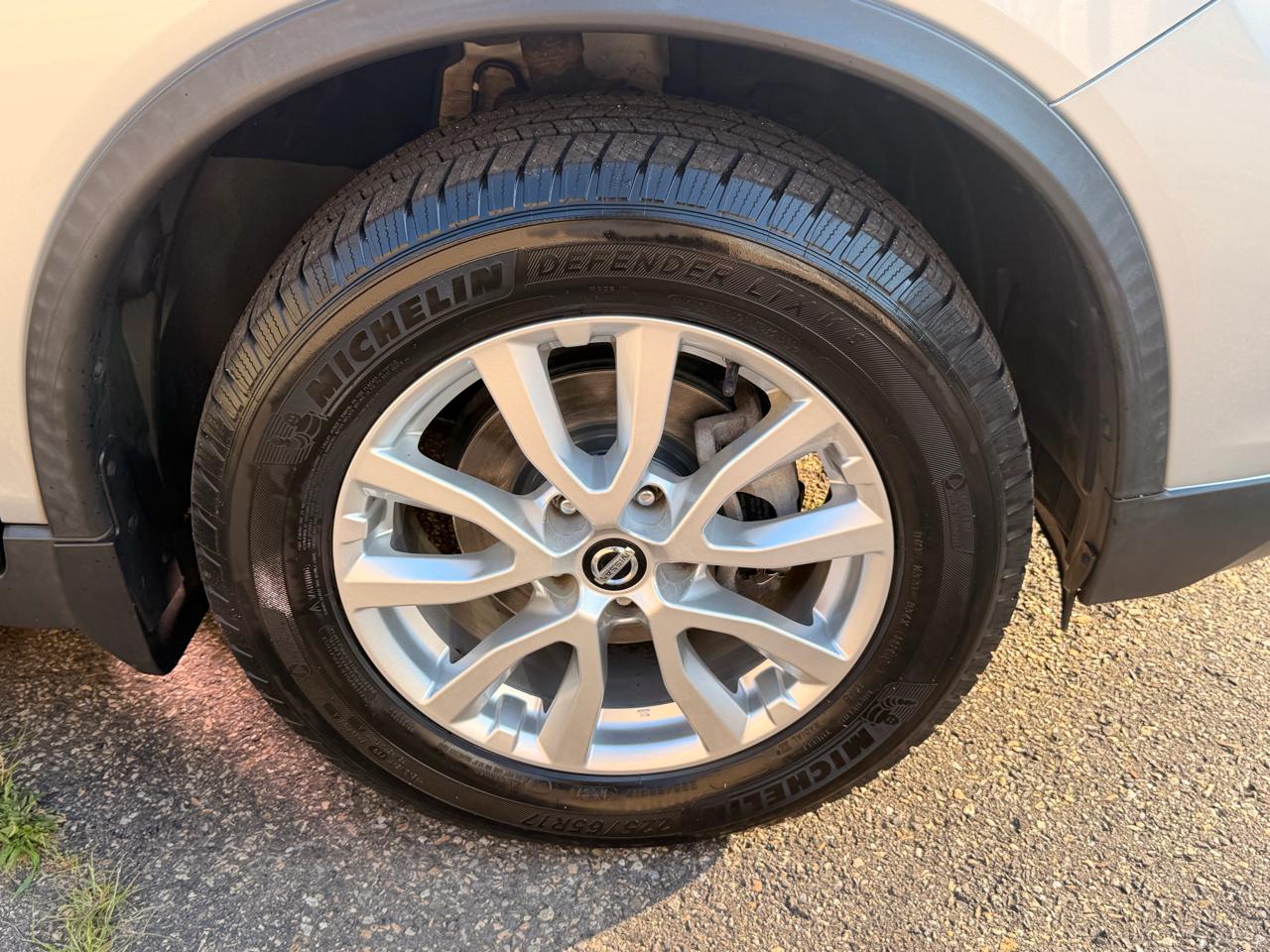 Nissan Rogue AWD SV 2017