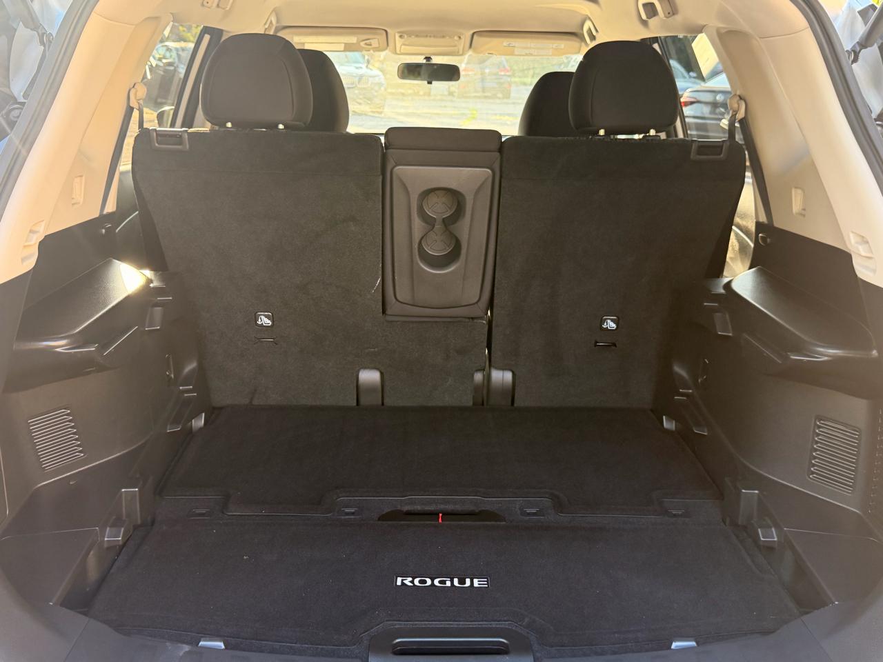 Nissan Rogue AWD SV 2017