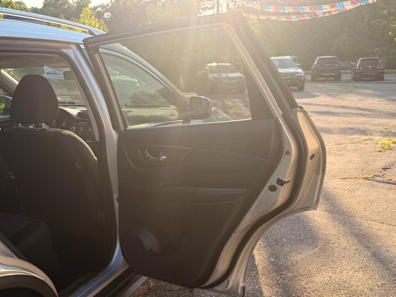 Nissan Rogue AWD SV 2017