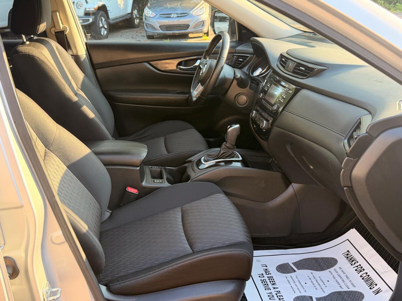 Nissan Rogue AWD SV 2017
