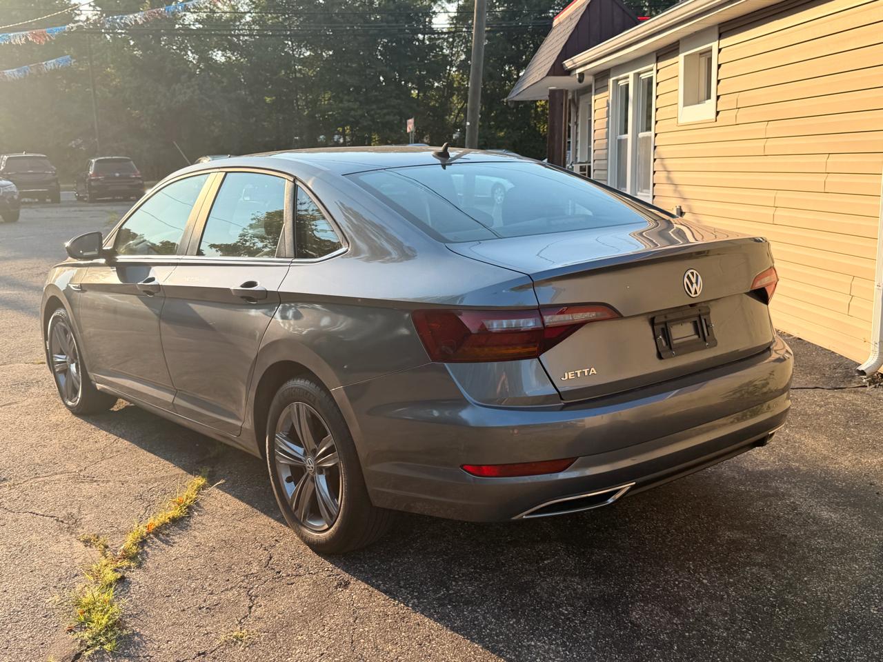 Volkswagen Jetta R-Line Auto w/SULEV 2019