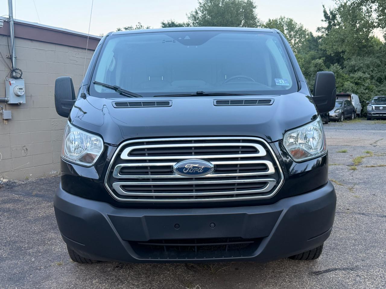Ford Transit Van T-150 130" Low Rf 8600 GVWR Sliding RH Dr 2017
