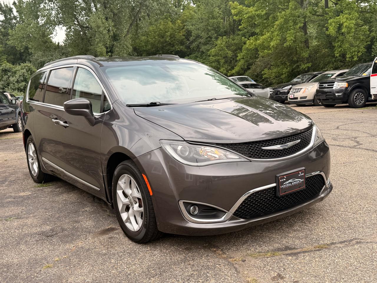 Chrysler Pacifica Touring-L FWD 2017