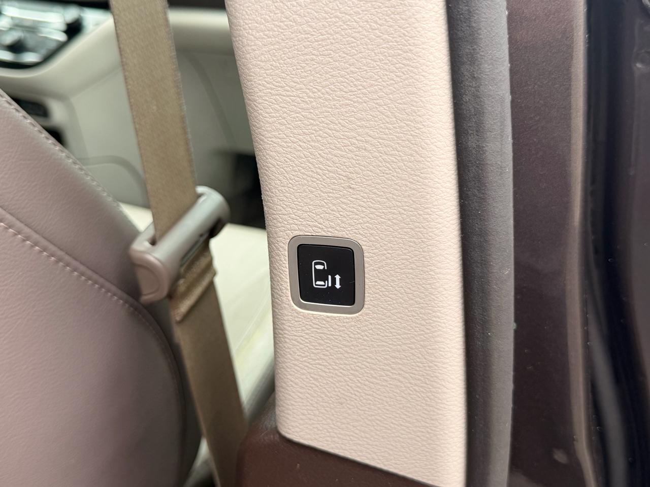 Chrysler Pacifica Touring-L FWD 2017